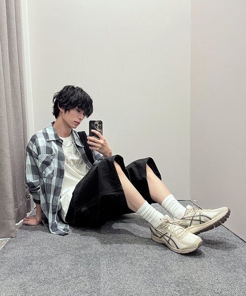 9999ARCHIVE(9999アーカイブ)の「Maximal Irregular Check Shirt(シャツ/ブラウス・レディース・スカイブルー・OS)」の3枚目の写真