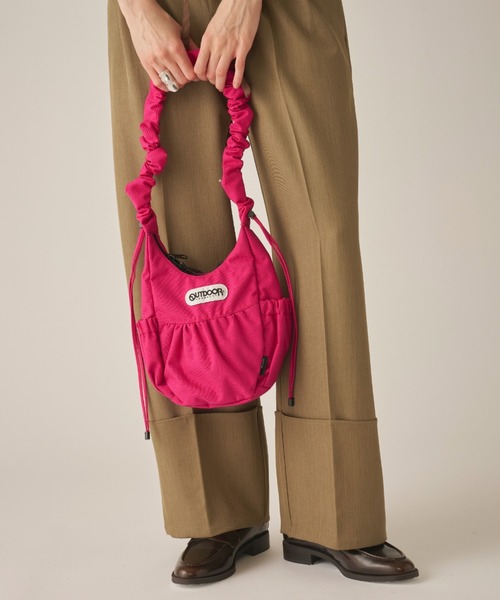 AIC.(エーアイシー)の「OUTDOOR Egg Shoulder Bag(ショルダーバッグ・レディース・ピンク/グリーン/ブラック・FREE)」の18枚目の写真