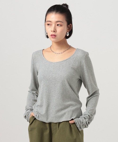 BAYFLOW（ベイフロー）の「袖シャーリングロングスリーブプルオーバー（Tシャツ/カットソー・レディース・ライトブルー/ピンク/グレー/オフホワイト・FREE）」の3枚目の写真