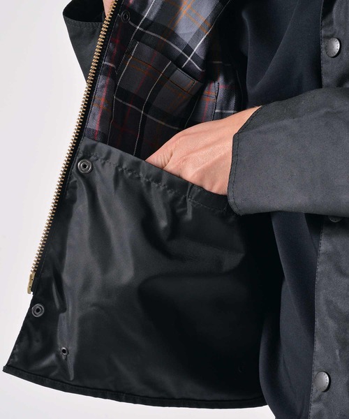 Barbour(バブアー)の「Barbour/バブアー【SPEY / スペイ】ワックス コットン ショート ブルゾン(ブルゾン・メンズ・セージグリーン/ブラック・XL/L/M/S)」の16枚目の写真