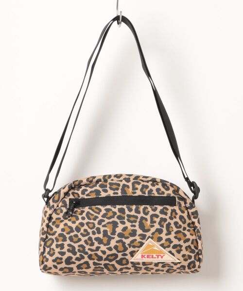 KELTY(ケルティ)の「定番がリニューアル!【KELTY】ES ROUND TOP BAG S ラウンドトップバッグ S (ブランド公式ショップ)(ショルダーバッグ・レディース・ネイビー/ベージュ/ブラック系/レオパード/アニマル/スカイブルー/オリーブ/ブラウン系/ブラック/ホワイト系/タン/マスタード/セージグリーン・ONE SIZE)」の13枚目の写真