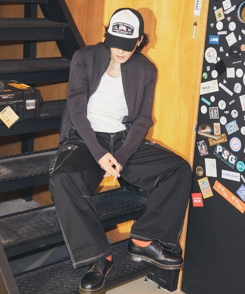 MAHAGRID(マハグリッド)の「mahagrid 『mahagrid/マハグリッド』 Two-Tone Zip-Up Cardigan/短丈ツートンジップアップカーディガン(カーディガン/ボレロ・レディース・ブルー/ブラック・S/L)」の11枚目の写真