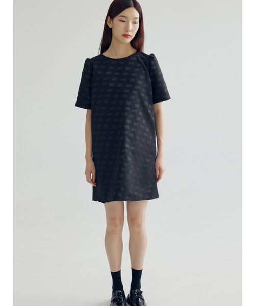 BOMNAL BOUTIQUE(ボムナルブティック)の「ブリックミニドレス_ブラック(ワンピース・レディース・その他・SMALL/MEDIUM)」の2枚目の写真