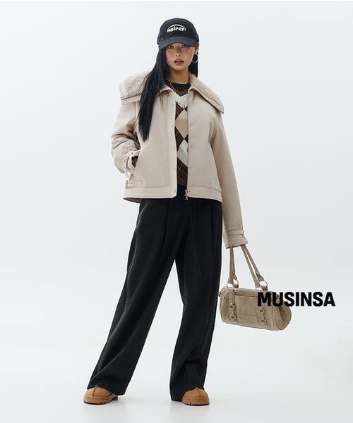 MUSINSA STANDARD WOMAN（ムシンサスタンダードウーマン）の「ウィメンズスリムクルーネックTシャツ[ブラック]（Tシャツ/カットソー・レディース・その他・LARGE/MEDIUM/SMALL/X-SMALL/X-LARGE）」の11枚目の写真