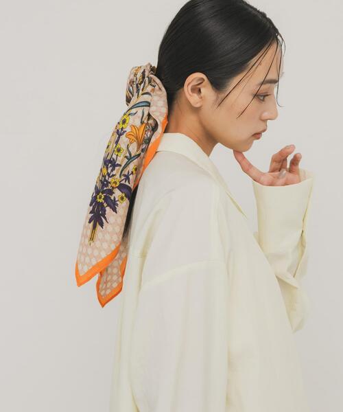 KBF（ケイビーエフ）の「ヴィンテージフラワースカーフ（バンダナ/スカーフ・レディース・レッド/オレンジ・ONE）」の15枚目の写真