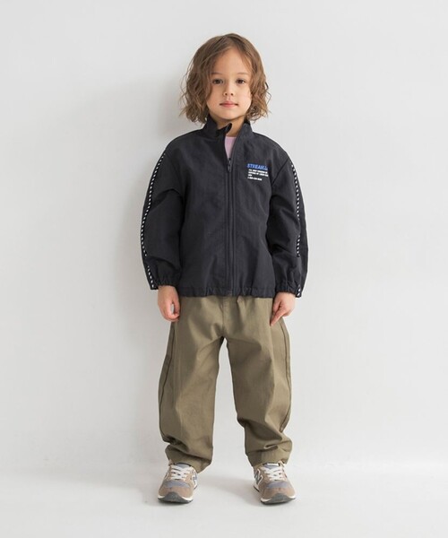 DRC branshes(ディーアールシーブランシェス)の「【WEB限定/DRC】撥水加工袖ラインナイロンジャケット(ナイロンジャケット・キッズ・ブルーグレー/ブラック/ベージュ・150/100/120/130/140/110)」の14枚目の写真