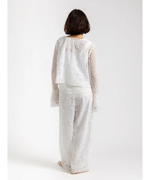 Te chichi(テチチ)の「【Atelier ChouChou】パネルレース刺繍前後2WAYジレ(セットアップ可)(ベスト・レディース・オフホワイト・F)」の5枚目の写真