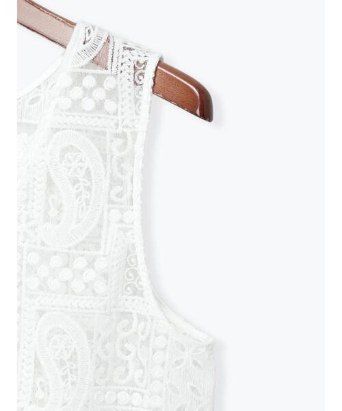 Te chichi(テチチ)の「【Atelier ChouChou】パネルレース刺繍前後2WAYジレ(セットアップ可)(ベスト・レディース・オフホワイト・F)」の11枚目の写真