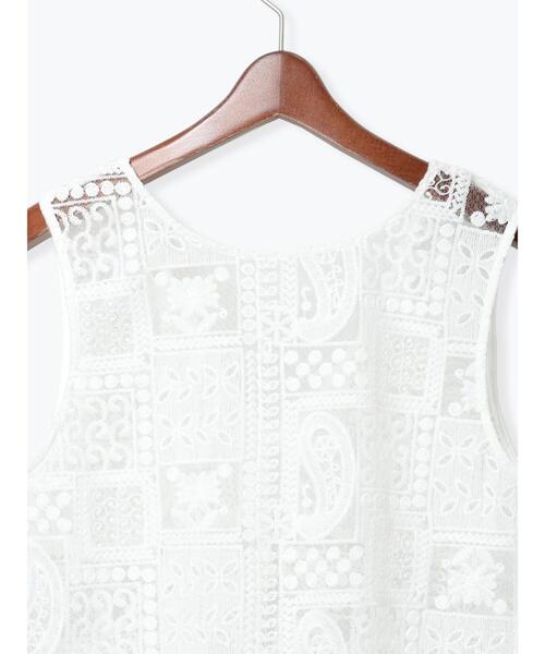 Te chichi(テチチ)の「【Atelier ChouChou】パネルレース刺繍前後2WAYジレ(セットアップ可)(ベスト・レディース・オフホワイト・F)」の13枚目の写真