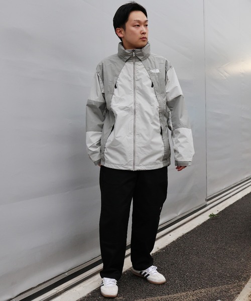 THE NORTH FACE(ザノースフェイス)の「THE NORTH FACE/ザ・ノース・フェイス ブルゾン メンズ チムニーウインドジャケット NP22650(ブルゾン・メンズ・アイボリー/ダークグレー・L/XL/M)」の16枚目の写真