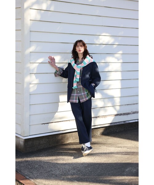 BEAMS PLUS（ビームスプラス）の「2 Pleats Anywhere(wear) Seersucker Plaid（その他パンツ・メンズ・グレー/ネイビー・X-LARGE/LARGE/MEDIUM/SMALL）」の4枚目の写真