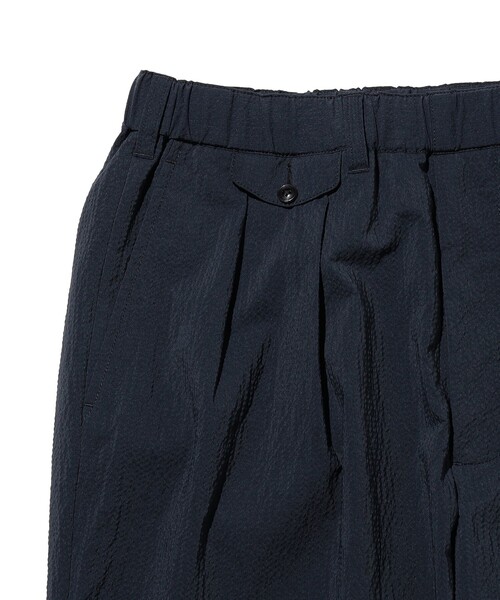 BEAMS PLUS（ビームスプラス）の「2 Pleats Anywhere(wear) Seersucker Plaid（その他パンツ・メンズ・グレー/ネイビー・X-LARGE/LARGE/MEDIUM/SMALL）」の15枚目の写真