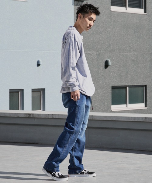 Gramicci（グラミチ）の「Gramicci/グラミチ STRETCH DENIM NN-PANT CROPPED ウェビングベルト ウォッシュ加工 ストレッチデニムパンツ 2026年 夏 夏服 秋服（デニムパンツ・メンズ・ブルー/ダークブルー/ワンウォッシュ・S/M/L/XL）」の18枚目の写真