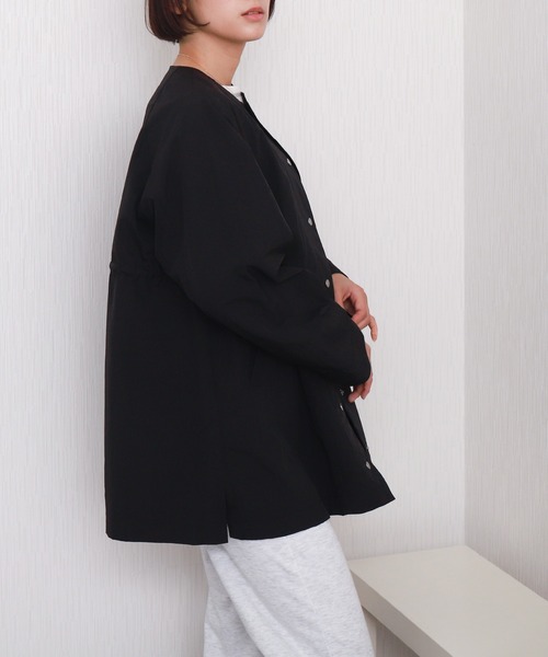 libelle more（リベル モア）の「【防花粉加工】ナイロンノーカラーコート（ノーカラーコート・レディース・アイボリー/グレイッシュベージュ/カーキ/ブラック/モカ/ネイビー・M/L）」の20枚目の写真