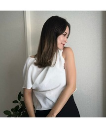 アシンメトリートップス