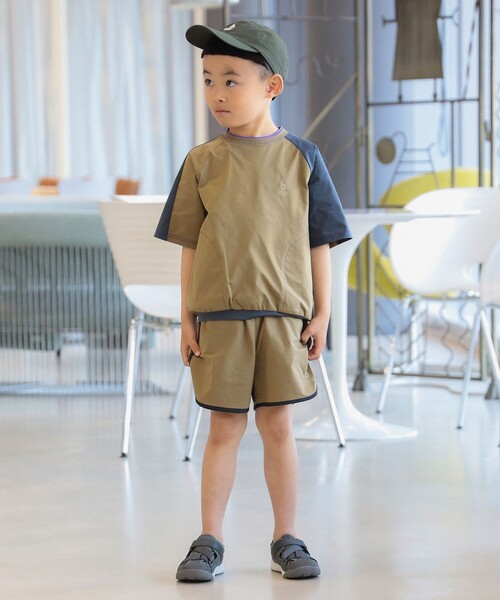 こども ビームス（コドモビームス）の「水陸両用 Tシャツ 2026SS（90～130cm）水遊び 海 プール UVカット 機能性素材 吸水速乾（Tシャツ/カットソー・キッズ・カーキ/チャコールグレー・120/100/90/130/140/110）」の9枚目の写真