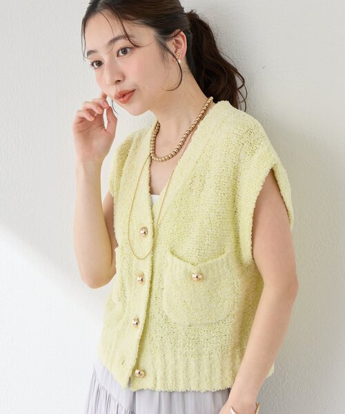 La boutique BonBon(ラブティックボンボン)の「【着回し力抜群】ペーパーヤーンニットベスト(ニット/セーター・レディース・オフホワイト/イエロー/サックスブルー・FREE)」の13枚目の写真