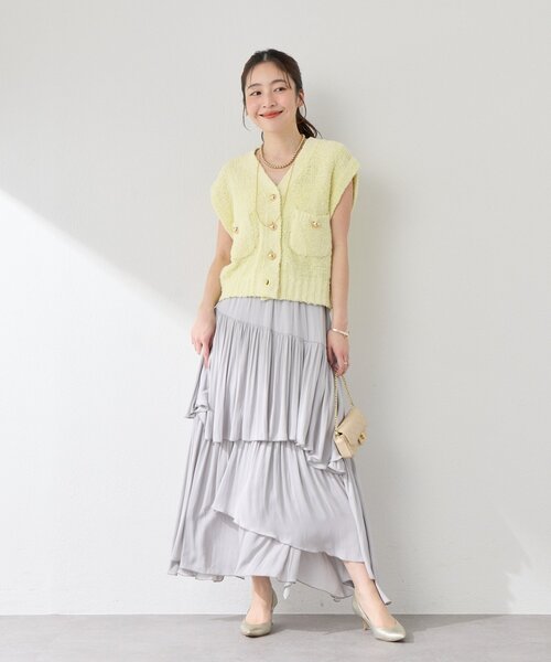 La boutique BonBon(ラブティックボンボン)の「【着回し力抜群】ペーパーヤーンニットベスト(ニット/セーター・レディース・オフホワイト/イエロー/サックスブルー・FREE)」の14枚目の写真