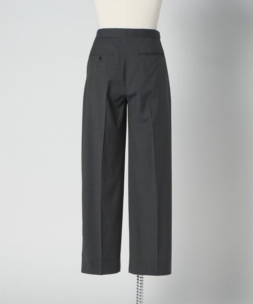 LOEFF(ロエフ)の「【別注】<BEAUTY&YOUTH × LOEFF>トロピカルウール アジャスタブル パンツ MENS(その他パンツ・メンズ・オリーブ・0/2/1)」の10枚目の写真