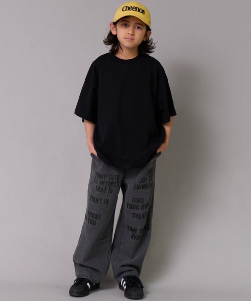 PAIRMANON STREET（ペアマノンストリート）の「デニム ロゴプリント ストレート パンツ【PAIRMANON STREET】（デニムパンツ・キッズ・インディゴブルー/ブラック/ブラック系その他・110/130/100/90/120/140/160/150）」の12枚目の写真