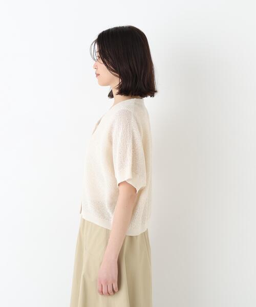 human woman(ヒューマンウーマン)の「◆メッシュ柄ニットジレ(カーディガン/ボレロ・レディース・レッド/ホワイト系その他/グレー・MEDIUM)」の16枚目の写真