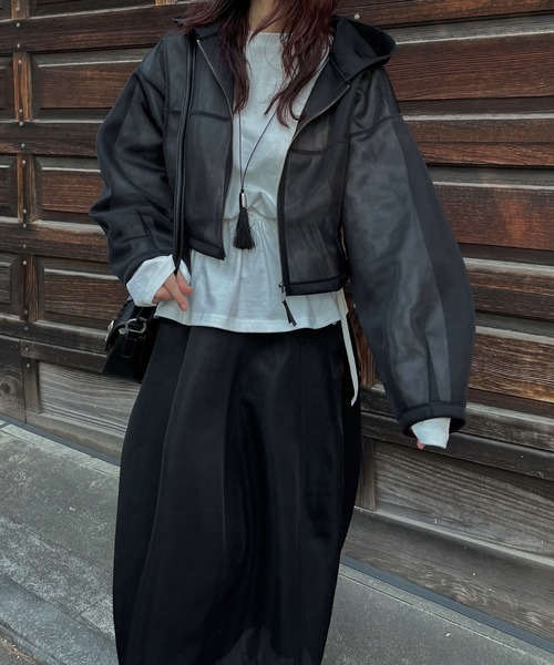WILLFULLY(ウィルフリー)の「sheer cardboard fabric hoodie tops(その他トップス・レディース・ブラック/ブラウン・FREE)」の2枚目の写真