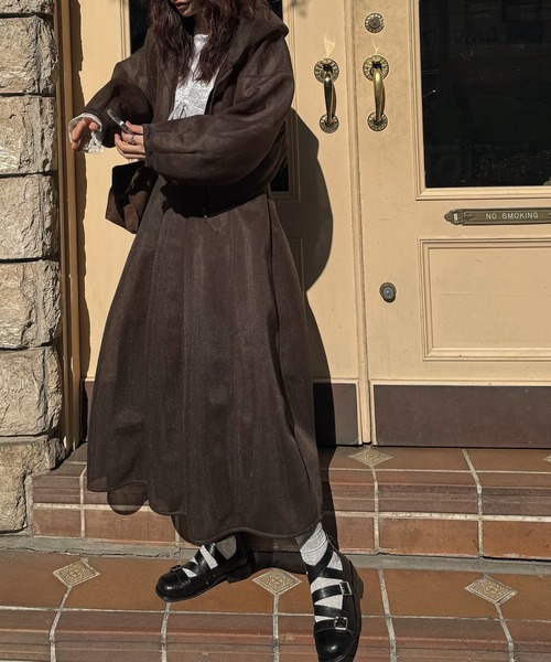 WILLFULLY(ウィルフリー)の「sheer cardboard fabric hoodie tops(その他トップス・レディース・ブラック/ブラウン・FREE)」の11枚目の写真