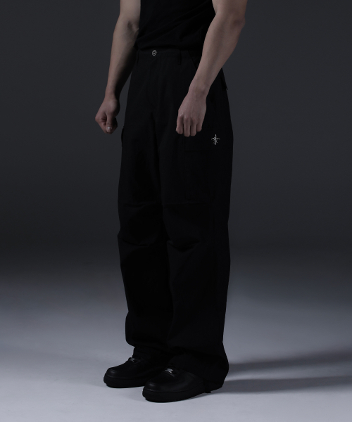 CARMID（カミド）の「グローリー ワイドカーブドパラシュートカーゴパンツ[ブラック]（スウェットパンツ・メンズ・その他・1/2/3）」の7枚目の写真