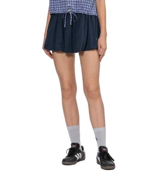 A BATHING APE(アベイシングエイプ)の「BUBBLE SKIRT(スカート・レディース・アイボリー/ネイビー・X-SMALL/SMALL)」の6枚目の写真
