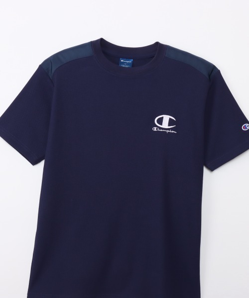 Champion(チャンピオン)の「チャンピオン SHORT SLEEVE T-SHIRT(Tシャツ/カットソー・メンズ・ネイビー/ホワイト・M/L/LL)」の5枚目の写真
