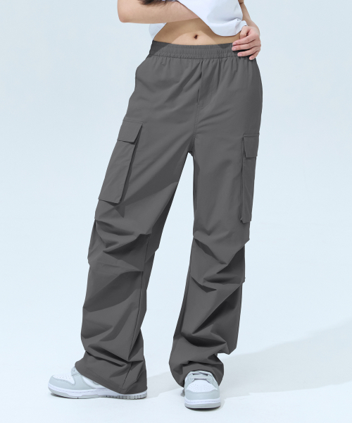 BLACK MONSTER FIT(ブラックモンスターフィット)の「クールテンションセミワイドカーゴパンツ(3色)(スウェットパンツ・メンズ・ライトカーキ/ブラック/チャコール・MEDIUM/X-LARGE/2XL/LARGE)」の5枚目の写真