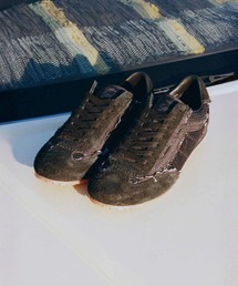 VANS（バンズ）の「BEACH GETAWAY スーパーロープロ フレイド / Super Lowpro Frayed TDC BLACK VN000EFQCJK1（スニーカー）」