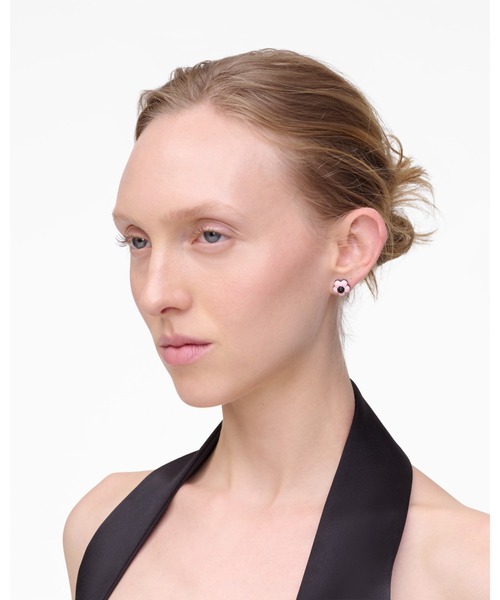 MARC JACOBS(マークジェイコブス)の「DAISY STUD EARRINGS/デイジー スタッド ピアス(ネックレス・レディース・ピンク系その他・ONE SIZE)」の2枚目の写真
