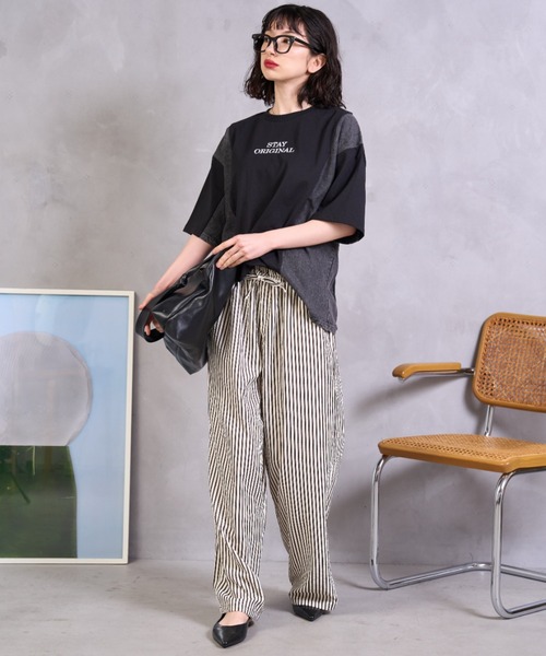 A.D.C.L.(エーディーシーエル)の「デニム切替 ロゴ刺繍 半袖Tシャツ(Tシャツ/カットソー・レディース・ブラック/ホワイト・M/L)」の21枚目の写真