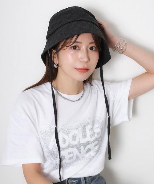 Riberry（リベリー）の「アイレット刺繍バケットハット（ハット・レディース・ブラック/アイボリー・FREE）」の6枚目の写真