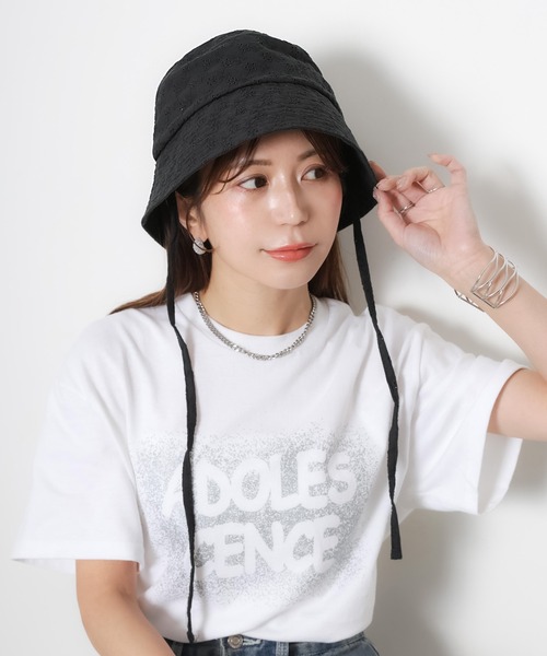 Riberry（リベリー）の「アイレット刺繍バケットハット（ハット・レディース・ブラック/アイボリー・FREE）」の5枚目の写真