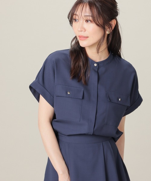 GLACIER lusso（グラシアルッソ）の「【美冷・接触冷感】ポケット付ブラウス（シャツ/ブラウス・レディース・ネイビー/ベージュ/杢グレー/ブルーグリーン・L/LL/M/S）」の4枚目の写真