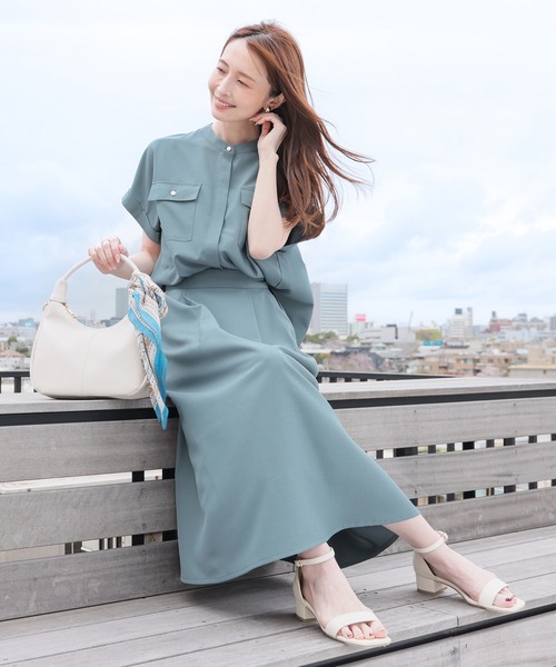 GLACIER lusso（グラシアルッソ）の「【美冷・接触冷感】ポケット付ブラウス（シャツ/ブラウス・レディース・ネイビー/ベージュ/杢グレー/ブルーグリーン・L/LL/M/S）」の21枚目の写真