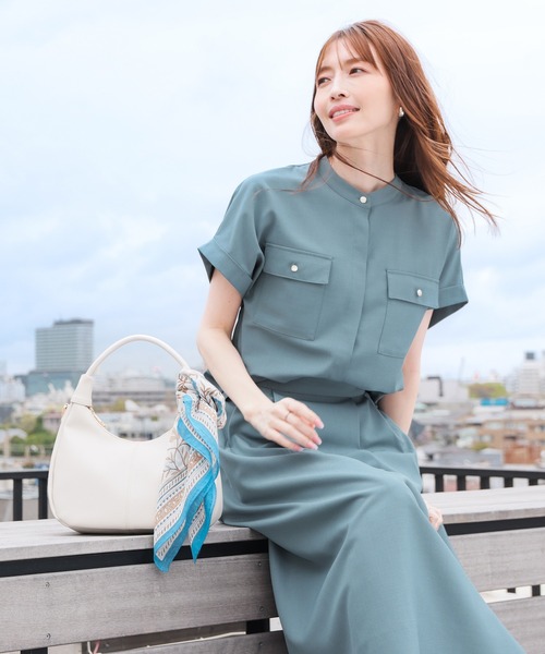 GLACIER lusso（グラシアルッソ）の「【美冷・接触冷感】ポケット付ブラウス（シャツ/ブラウス・レディース・ネイビー/ベージュ/杢グレー/ブルーグリーン・L/LL/M/S）」の20枚目の写真