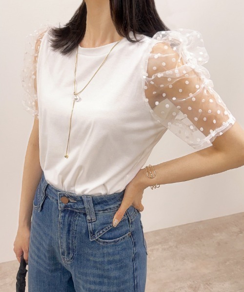 CLOTHY(クロシィ)の「【“ちょうどいい甘さ”が強い】ドットレースドッキングTシャツ(Tシャツ/カットソー・レディース・オフホワイト/ブラック・FREE)」の2枚目の写真