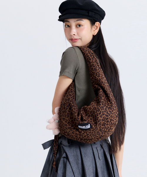 MACNI（マクニ）の「LEOPARD HOBO BAG（ショルダーバッグ・レディース・レオパード・FREE）」の3枚目の写真