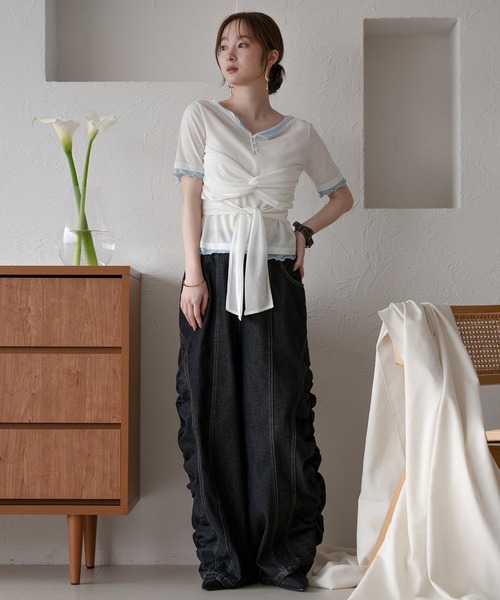 mideal(マイディール)の「twist ribbon layered tops / ツイストリボンレイヤードトップス(Tシャツ/カットソー・レディース・アイボリー/クリーム/ピンク・FREE)」の6枚目の写真