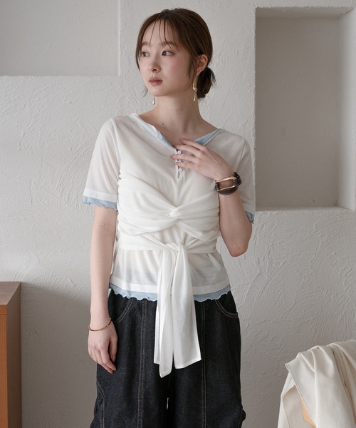 mideal(マイディール)の「twist ribbon layered tops / ツイストリボンレイヤードトップス(Tシャツ/カットソー・レディース・アイボリー/クリーム/ピンク・FREE)」の4枚目の写真
