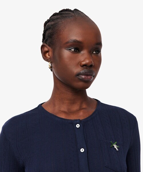 LACOSTE(ラコステ)の「透かし編みブランドネーム ニットカーディガン(カーディガン/ボレロ・レディース・ネイビー・36/38)」の4枚目の写真
