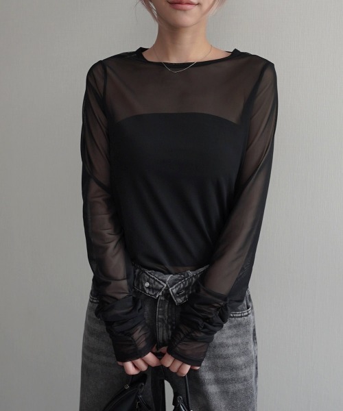 Rashik（ラシク）の「【Rashik】袖シャーリングシアートップス（Tシャツ/カットソー・レディース・ホワイト/ブラック/チャコール・FREE）」の2枚目の写真