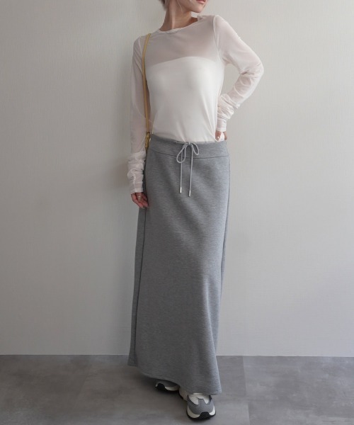 Rashik（ラシク）の「【Rashik】袖シャーリングシアートップス（Tシャツ/カットソー・レディース・ホワイト/ブラック/チャコール・FREE）」の22枚目の写真