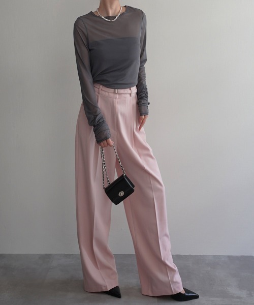 Rashik（ラシク）の「【Rashik】袖シャーリングシアートップス（Tシャツ/カットソー・レディース・ホワイト/ブラック/チャコール・FREE）」の15枚目の写真