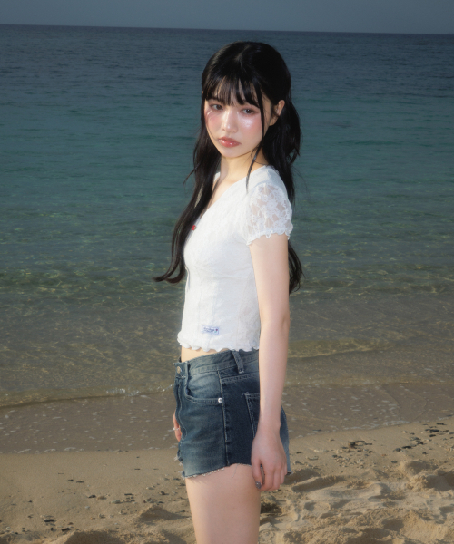 ROSEFRANTZ（ロゼフランツ）の「Rose Lace Slim T-shirt [Ivory]（Tシャツ/カットソー・レディース・アイボリー・OS）」の8枚目の写真