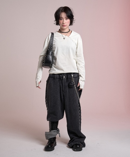 VI E DIT(ヴィエディット)の「Asym Neckline Top/アシメネックライントップ(Tシャツ/カットソー・メンズ・ブラック/アイボリー・2/1)」の4枚目の写真