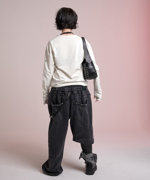 VI E DIT(ヴィエディット)の「Asym Neckline Top/アシメネックライントップ(Tシャツ/カットソー・メンズ・ブラック/アイボリー・2/1)」の6枚目の写真